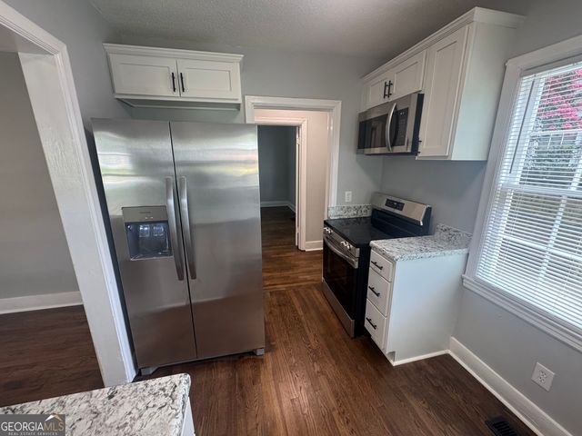 327 Rogers Avenue, Macon, GA 31204