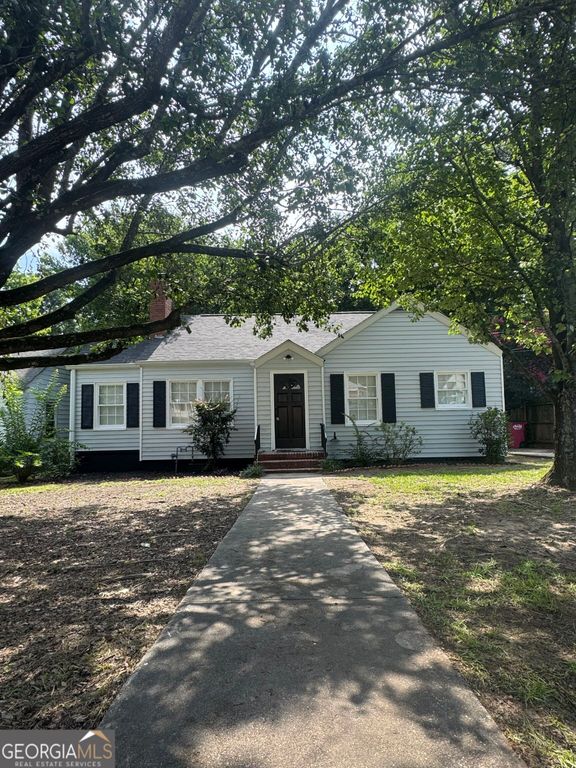 327 Rogers Avenue, Macon, GA 31204