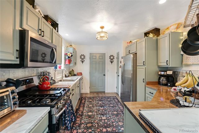 8220 Chancellor Drive, Colorado Springs, CO 80920