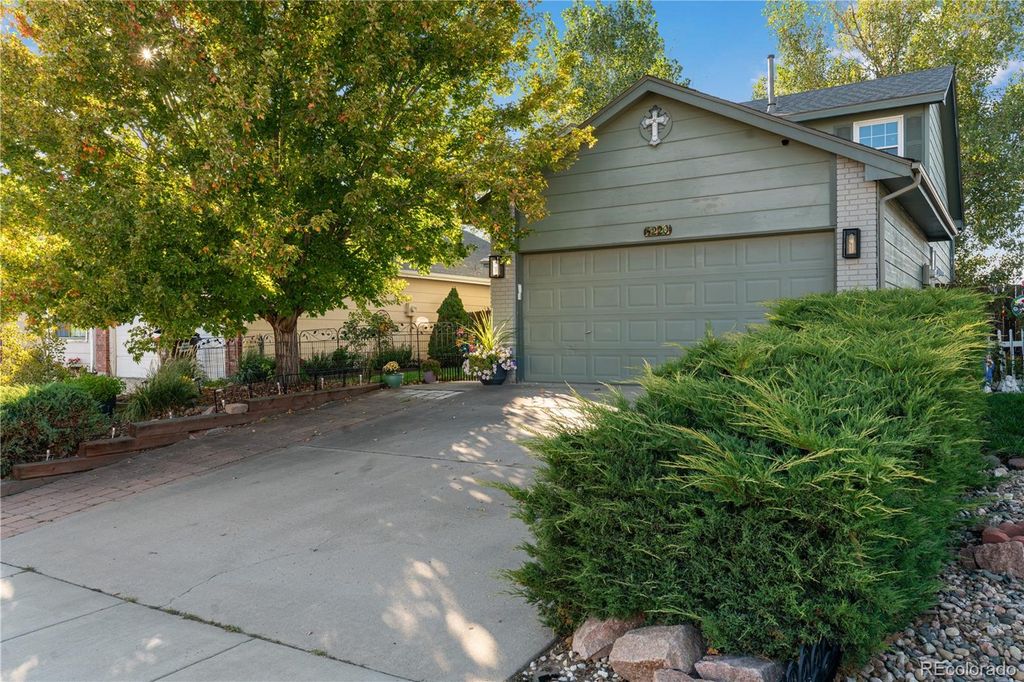 8220 Chancellor Drive, Colorado Springs, CO 80920