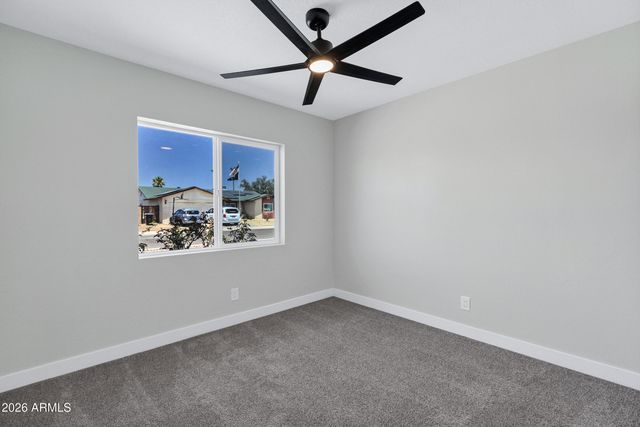 10901 W SELLS Drive, Phoenix, AZ 85037