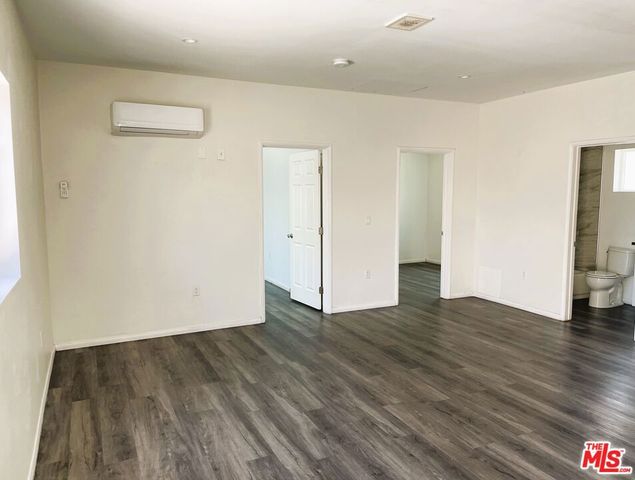 1106 W 91st Street, Los Angeles, CA 90044