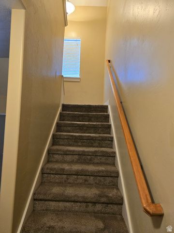 8971 S VALLEY CT, Sandy, UT 84094