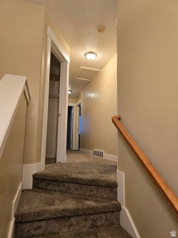 8971 S VALLEY CT, Sandy, UT 84094