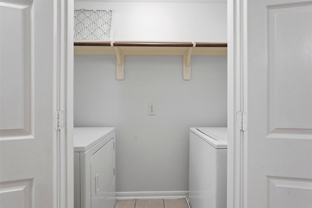 13218 Southpoint Lane, Houston, TX 77034