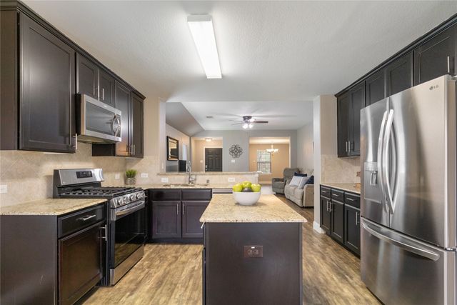 3136 Sangria Lane, Fort Worth, TX 76177