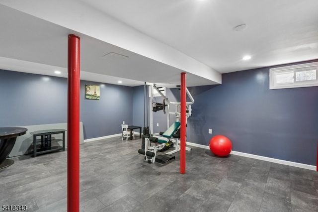 366 Rolling Rock Rd, Mountainside Boro, NJ 07092