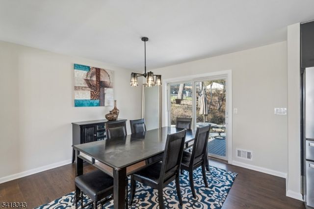 366 Rolling Rock Rd, Mountainside Boro, NJ 07092