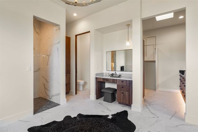 135 Paseo Aragon, Santa Fe, NM 87506
