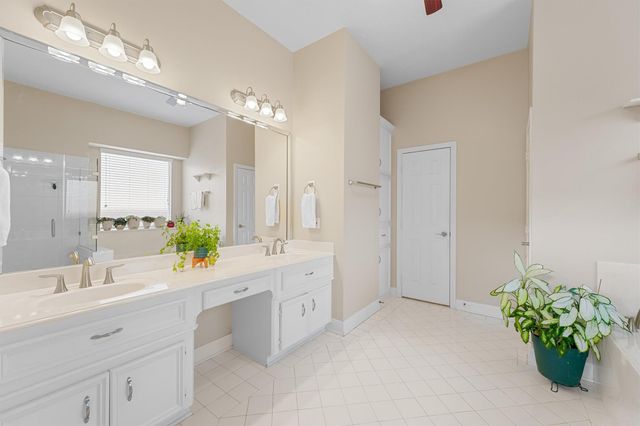 6006 Soaring Pine Court, Kingwood, TX 77345