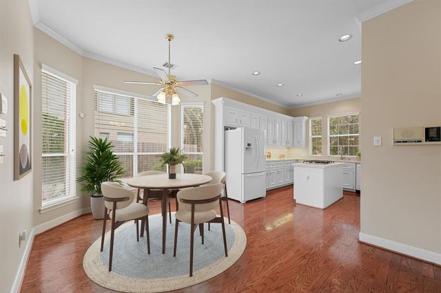 6006 Soaring Pine Court, Kingwood, TX 77345