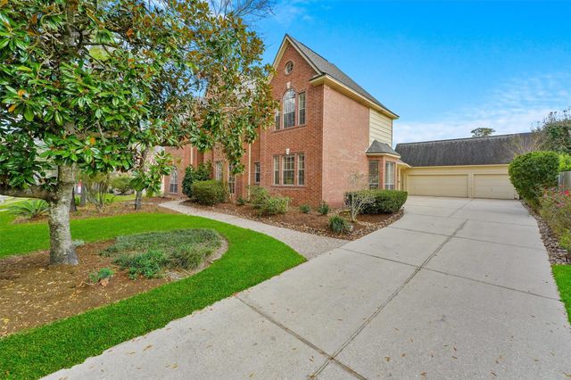 6006 Soaring Pine Court, Kingwood, TX 77345