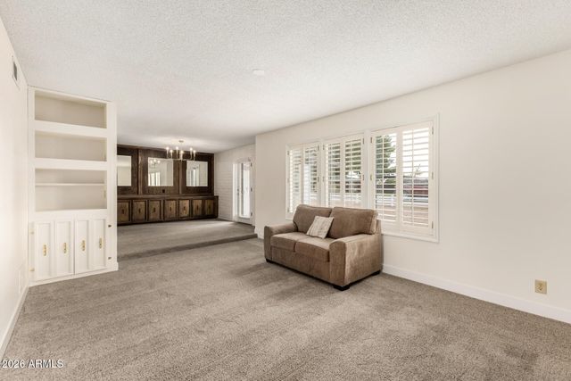 1714 E INDIGO Street, Mesa, AZ 85203