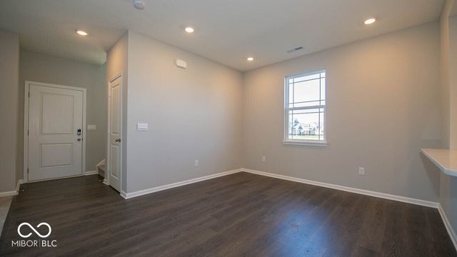 235 Springfield Crossing, Greenfield, IN 46140