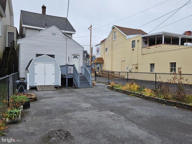 2547 UNION AVE, Altoona, PA 16602