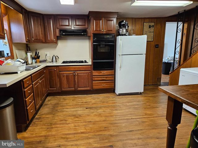 2547 UNION AVE, Altoona, PA 16602