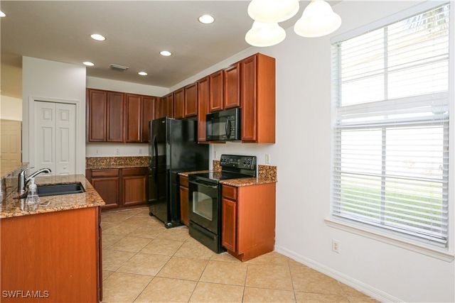 4004 Cherrybrook LOOP, Fort Myers, FL 33966