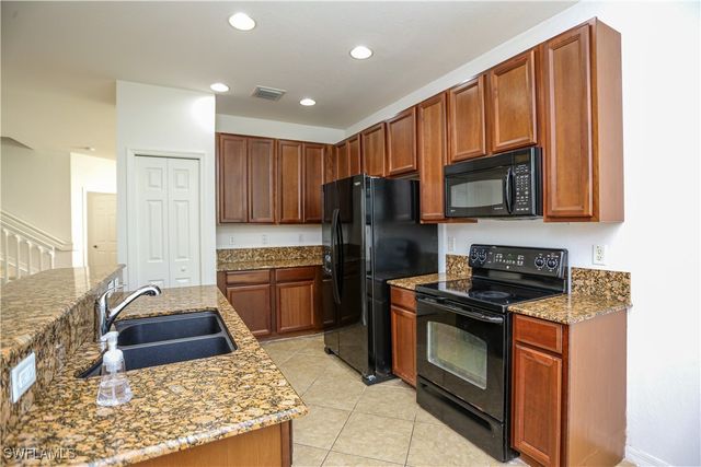 4004 Cherrybrook LOOP, Fort Myers, FL 33966