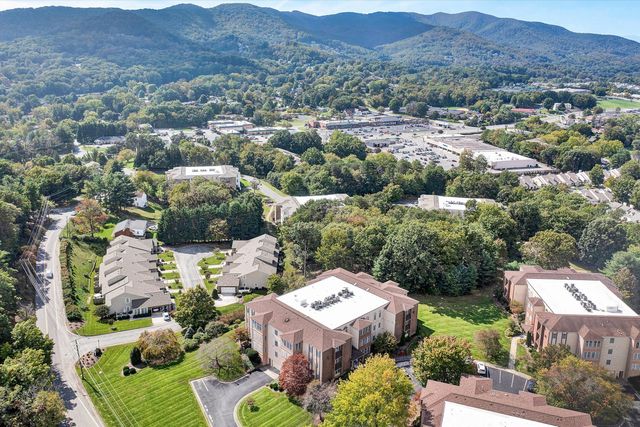 4631 Heather Dr SW Apt 209, Roanoke, VA 24018