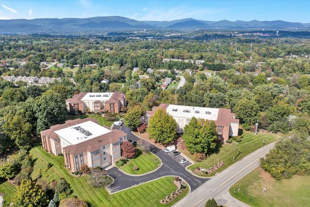 4631 Heather Dr SW Apt 209, Roanoke, VA 24018