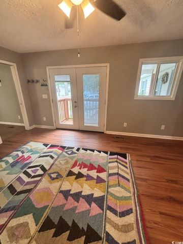 2463 Greenleaf Dr., Conway, SC 29526