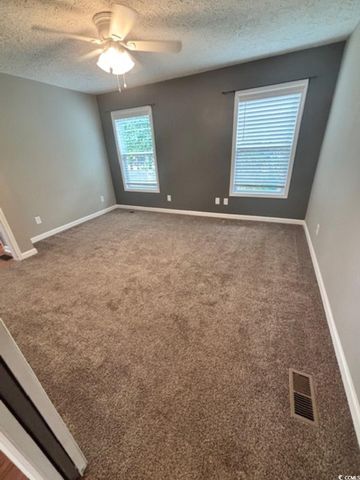 2463 Greenleaf Dr., Conway, SC 29526