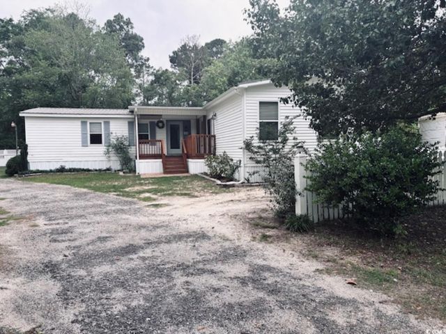 2463 Greenleaf Dr., Conway, SC 29526