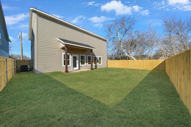 113 Church Street, Waxahachie, TX 75165