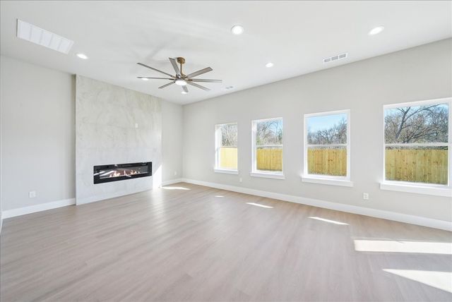 113 Church Street, Waxahachie, TX 75165