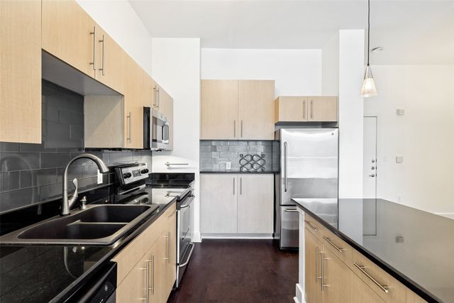 4414 Cedar Springs Road 320, Dallas, TX 75219