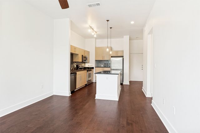 4414 Cedar Springs Road 320, Dallas, TX 75219