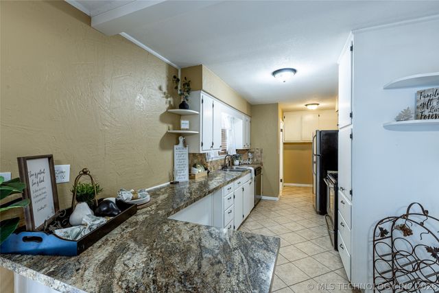 337 E 15th Street, Claremore, OK 74017