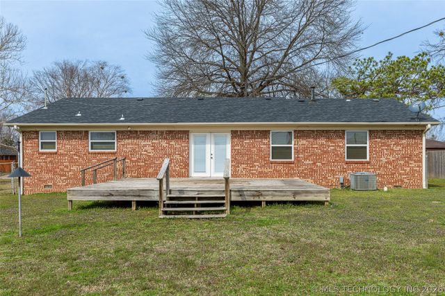 337 E 15th Street, Claremore, OK 74017