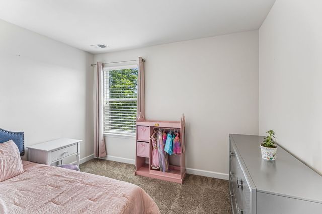 8052 Brockman Ln, Nashville, TN 37211