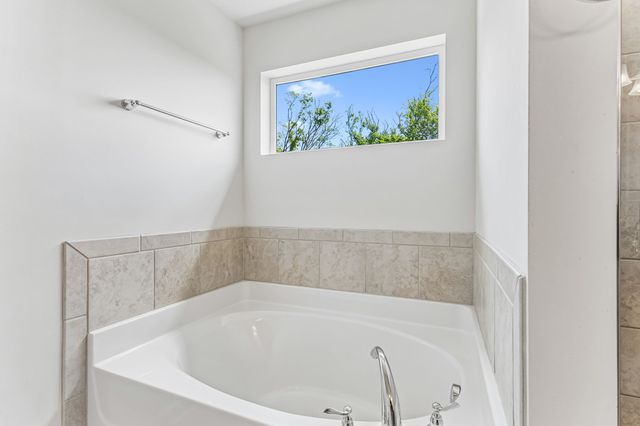 8052 Brockman Ln, Nashville, TN 37211