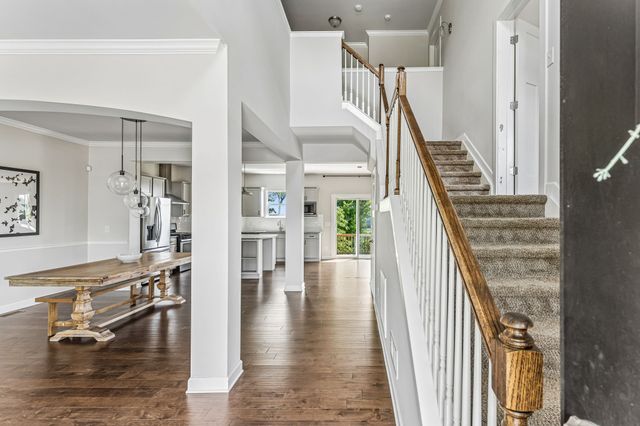 8052 Brockman Ln, Nashville, TN 37211