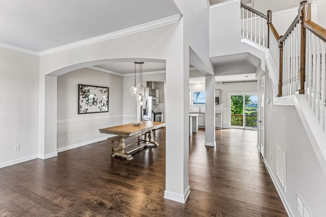 8052 Brockman Ln, Nashville, TN 37211