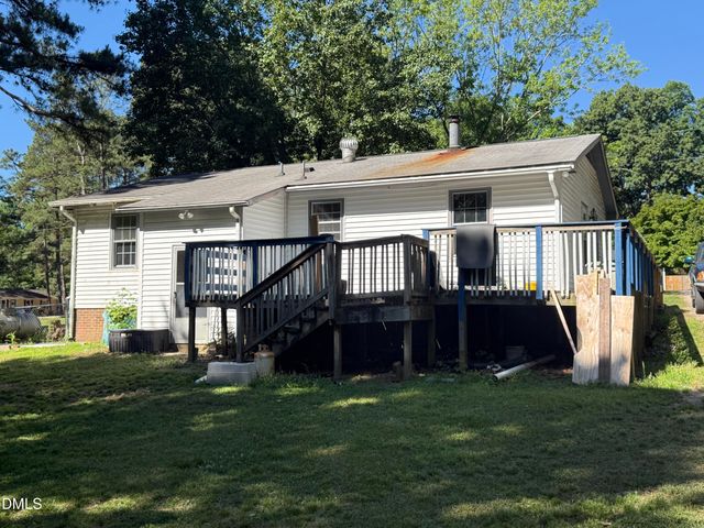 302 N Gaylee Lake Drive, Wendell, NC 27591