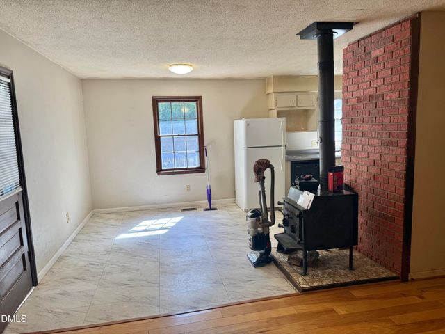 302 N Gaylee Lake Drive, Wendell, NC 27591