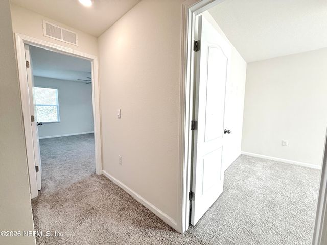 7670 LEGACY Trail, Jacksonville, FL 32256