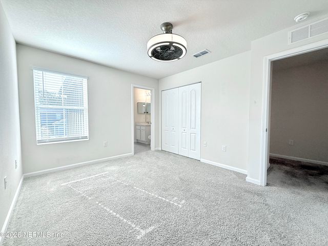 7670 LEGACY Trail, Jacksonville, FL 32256