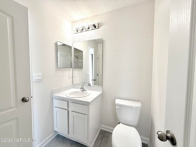 7670 LEGACY Trail, Jacksonville, FL 32256