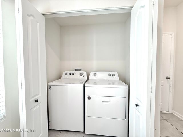7670 LEGACY Trail, Jacksonville, FL 32256