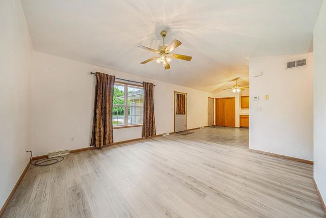 225 E CENTER STREET, Wautoma, WI 54982