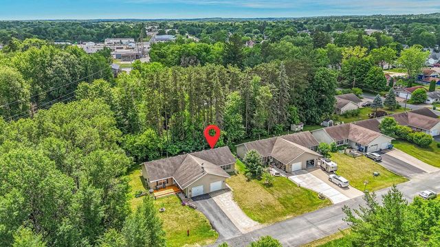 225 E CENTER STREET, Wautoma, WI 54982
