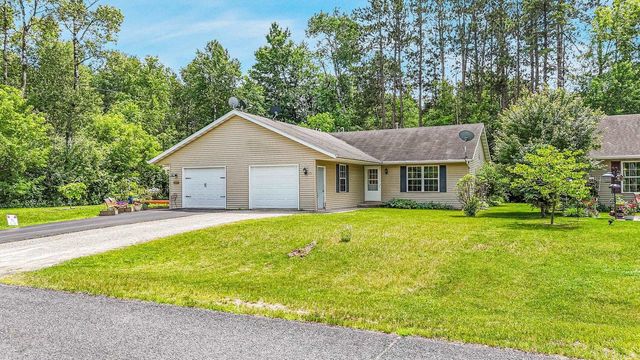 225 E CENTER STREET, Wautoma, WI 54982