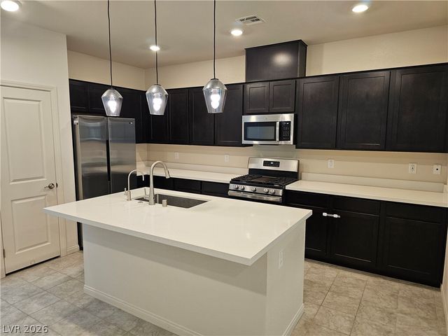 6607 Watervale Court, North Las Vegas, NV 89086