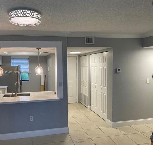 5200 NW 31st Ave 165 J, Fort Lauderdale, FL 33309