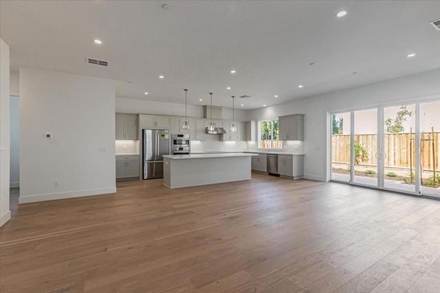 207 Bisque Court, San Ramon, CA 94583