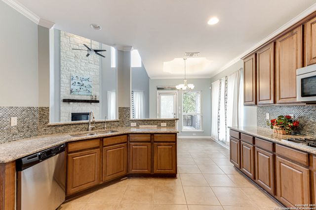 3319 Brooktree Ct, San Antonio, TX 78261